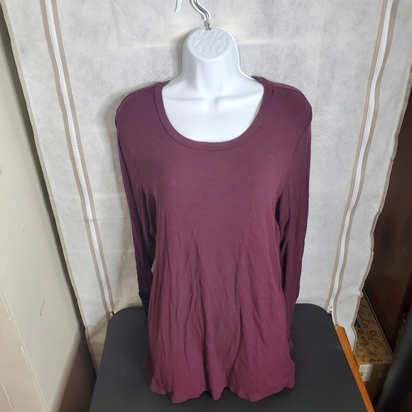 Torrid Women’s Super Soft Knits Solid Long Sleeved Tshirt Size 2 - Picture 1 of 5